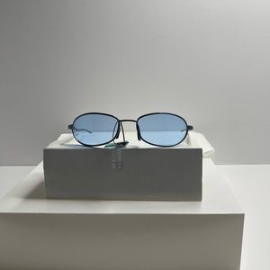 🕶 Cute retro blue lens on silver frames UV3 sunglasses 🕶